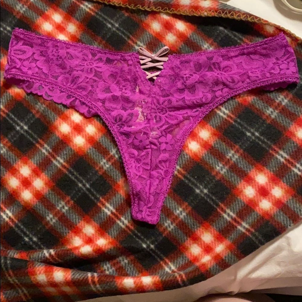 VICTORIA SECRET THONG STRNG